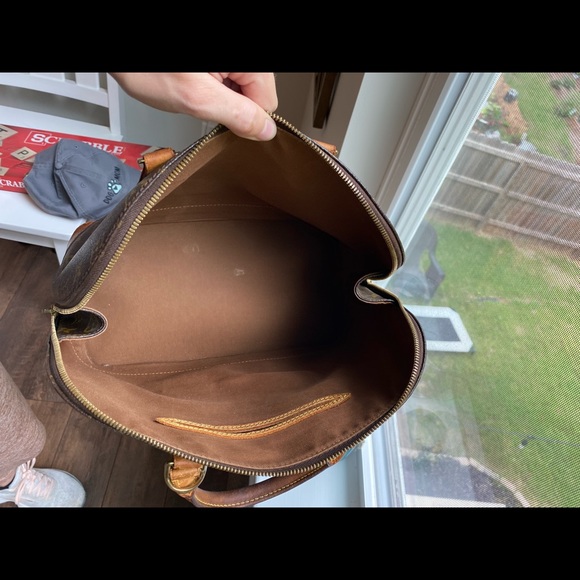 SOLD✨AUTHENTIC Louis Vuitton Alma PM✨ LV bag - Picture 9 of 14